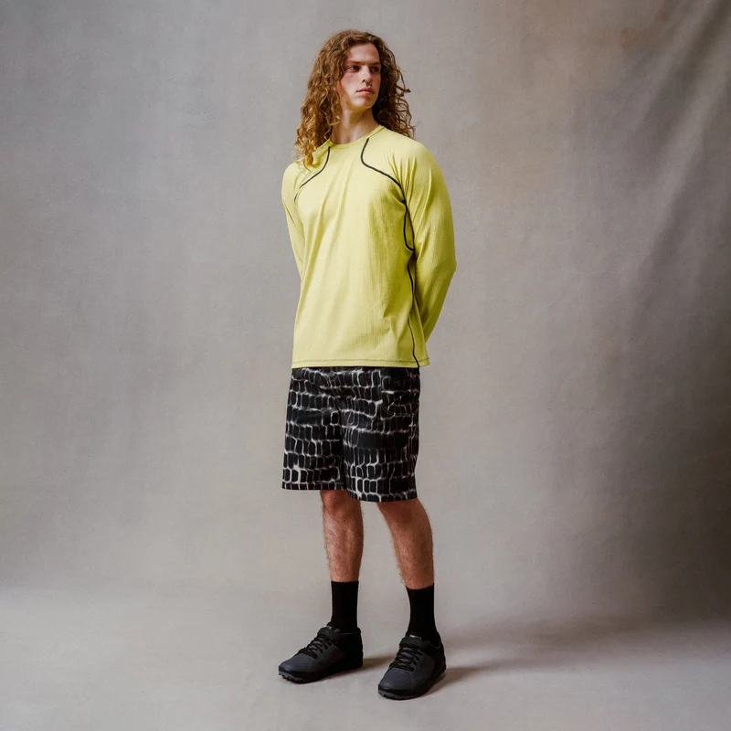 Unisex Corner L/S Tee - Celery
