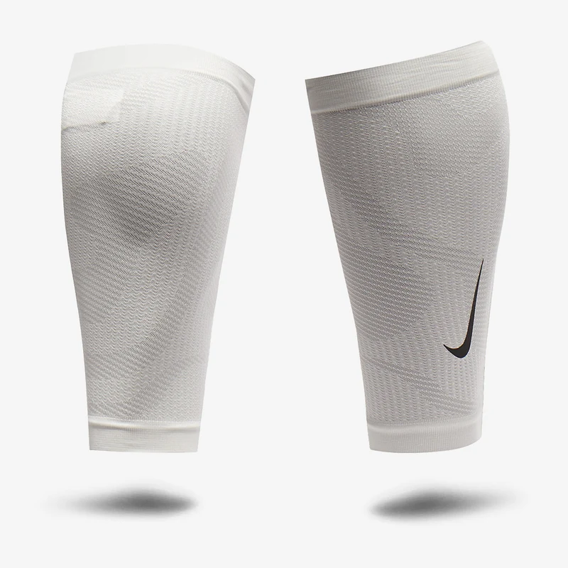 Nike Zoned Knit Wadenstulpen