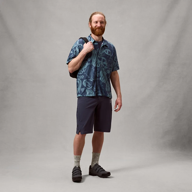 Unisex AllTrack Ride S/S Resort Shirt - Carbon Grey