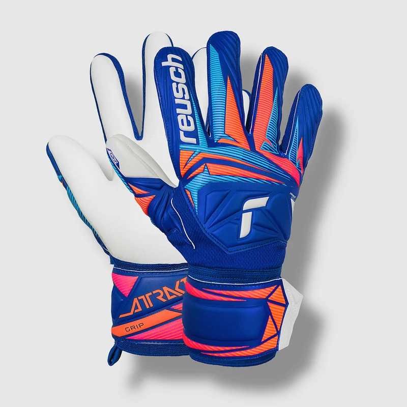 Reusch Attrakt Grip