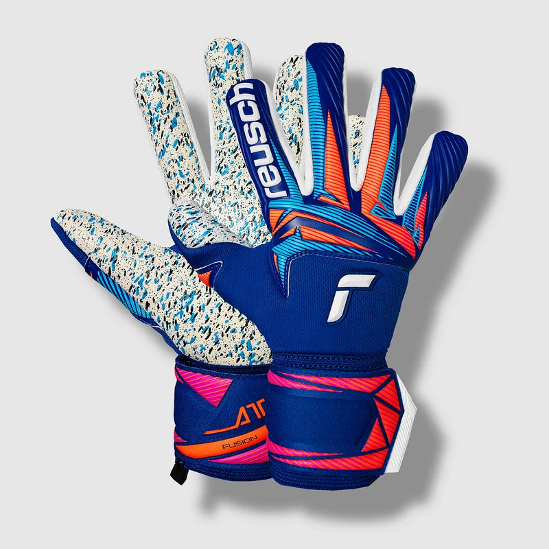 Reusch Attrakt Fusion NC