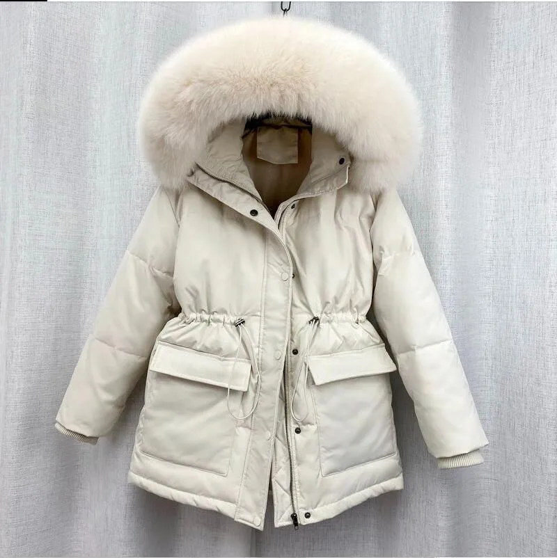 Dominique Winter Parka - Der herrlich warme Daunenparka für kalte Wintertage