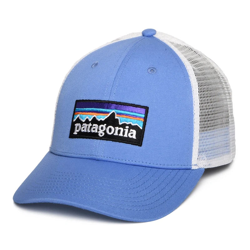 Patagonia P-6 Logo LoPro Trucker Cap aus organischer Baumwolle - Ozeanblau-Weiß