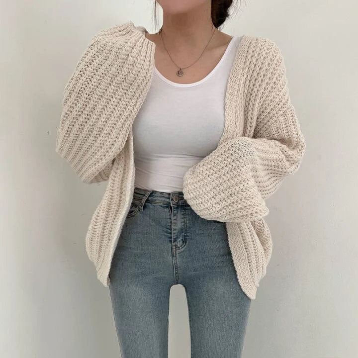 DaphnesWeste I Kuschelige Herbst-Strickjacke für Frauen