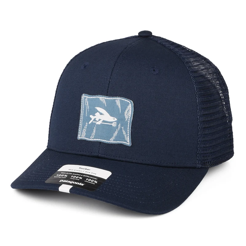 Patagonia Fly The Flag Label Trucker Cap aus organischer Baumwolle - Marineblau