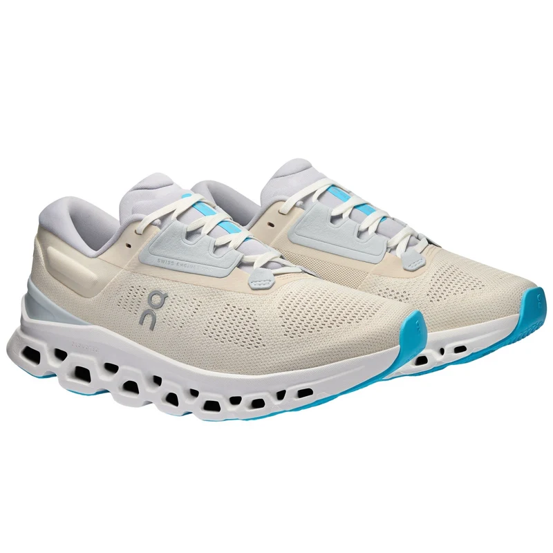 Cloudstratus 3 Womens Running Shoes