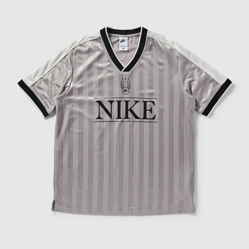 Nike Sportswear Damen V-Ausschnitt Trikot Top