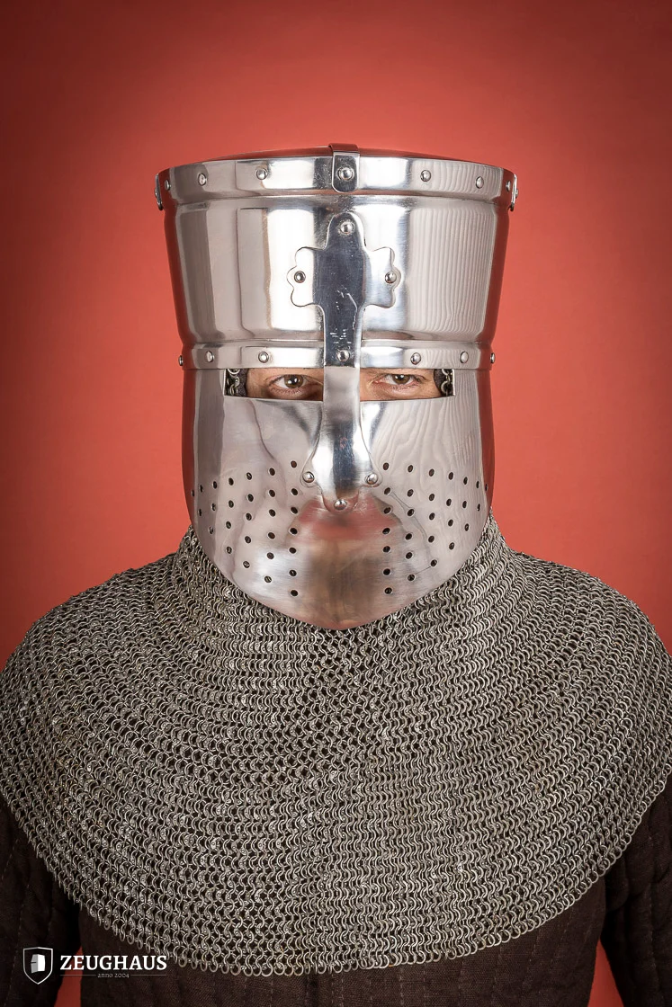 Früher Topfhelm 1,6mm Poliert