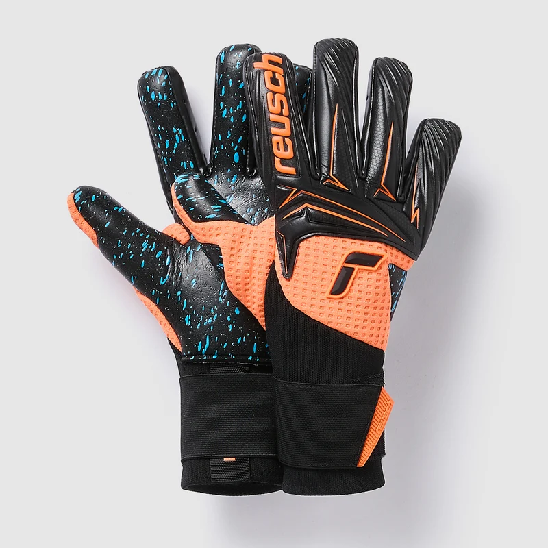 Reusch Attrakt Fusion Outlast GK Gloves