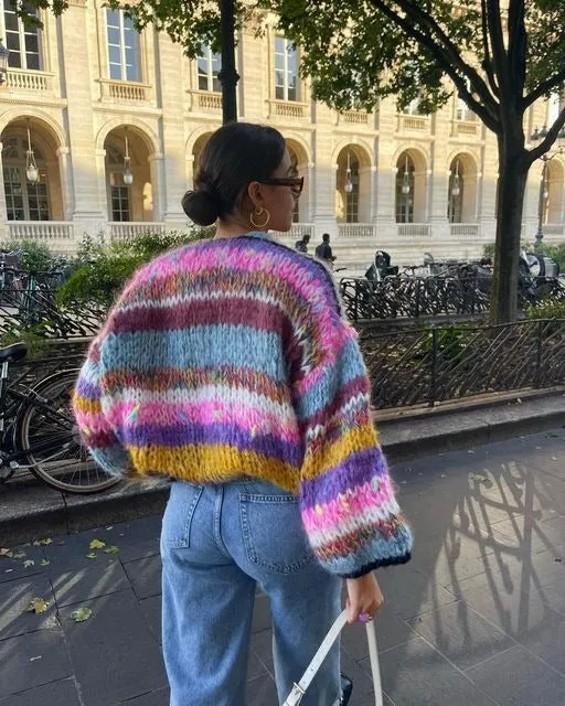 Herbstliche Fröhliche Kurze Strickjacke mit Puffärmeln - Elise