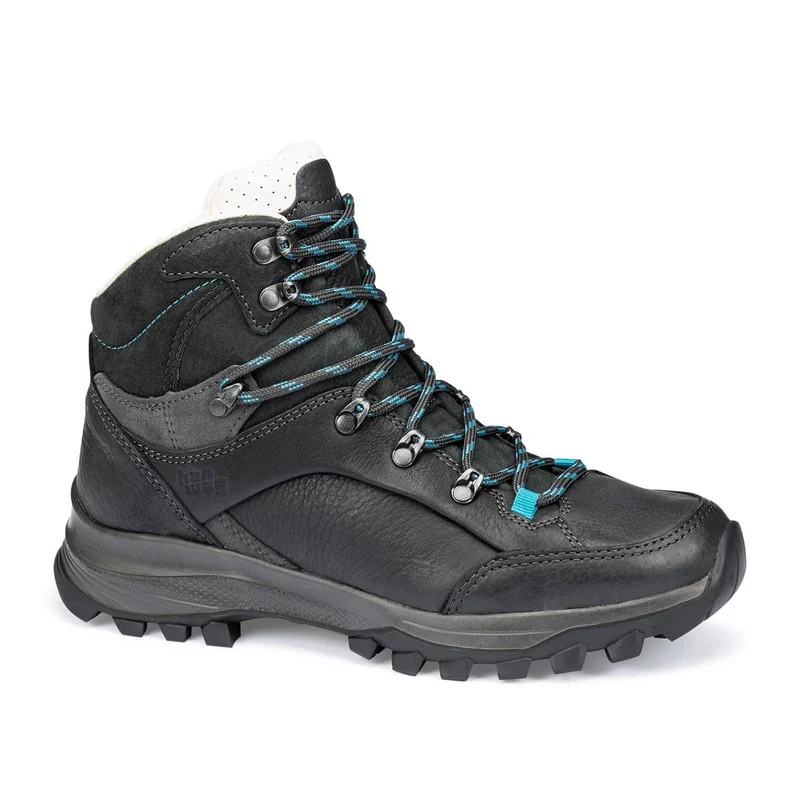 Hanwag Bangri Lady asphalt ocean
