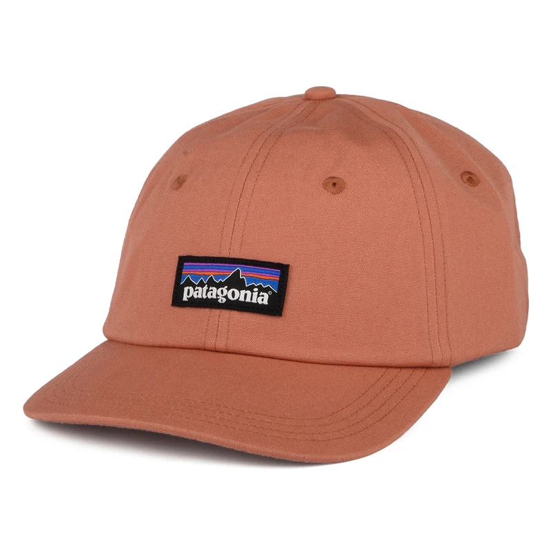 Patagonia P-6 Label Trad Baseball Cap aus organischer Baumwolle - Koralle