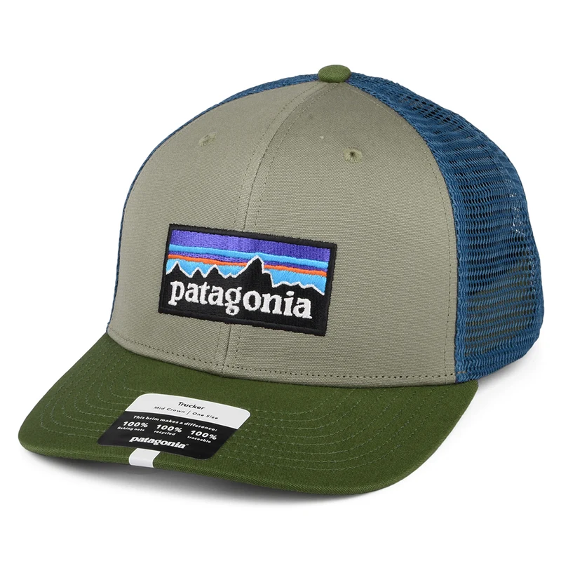 Patagonia P-6 Logo Trucker Cap aus organischer Baumwolle - Khaki-Olivgrün-Blau