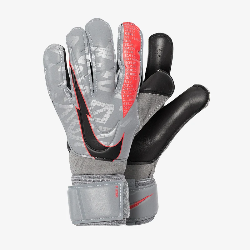 Nike Grip 3