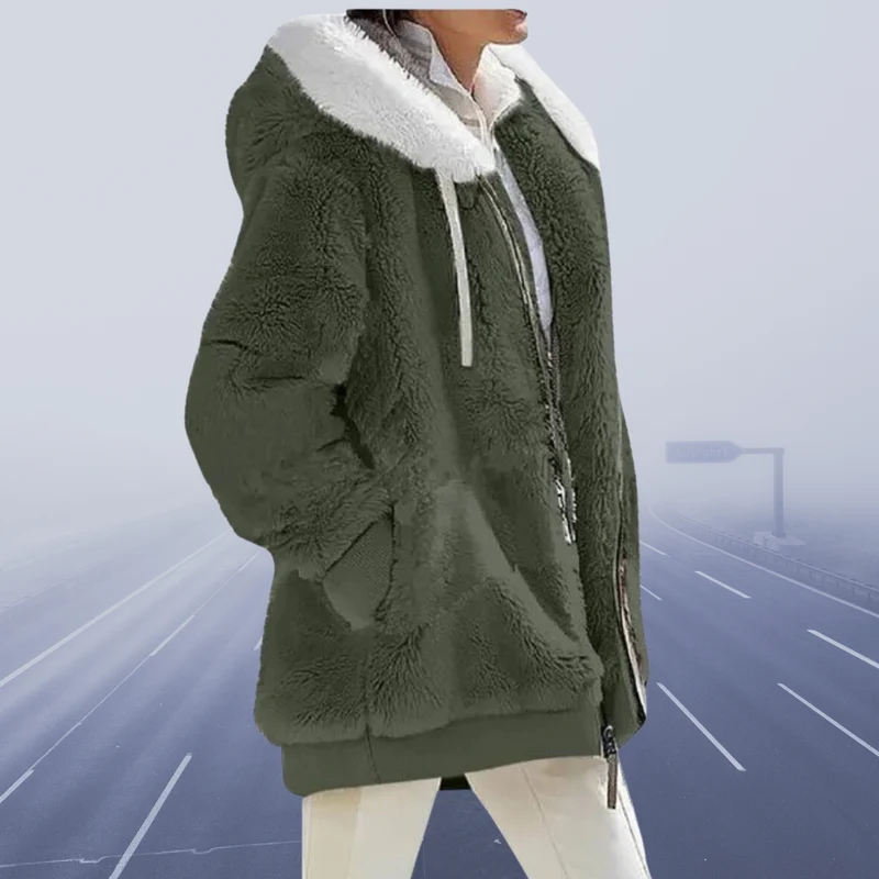 Winterliche Fleece-Weste mit Kapuze - Elena