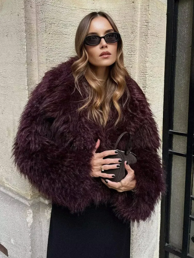 Flauschige Kunstpelz-Kurzjacke - Winterzauber Lina