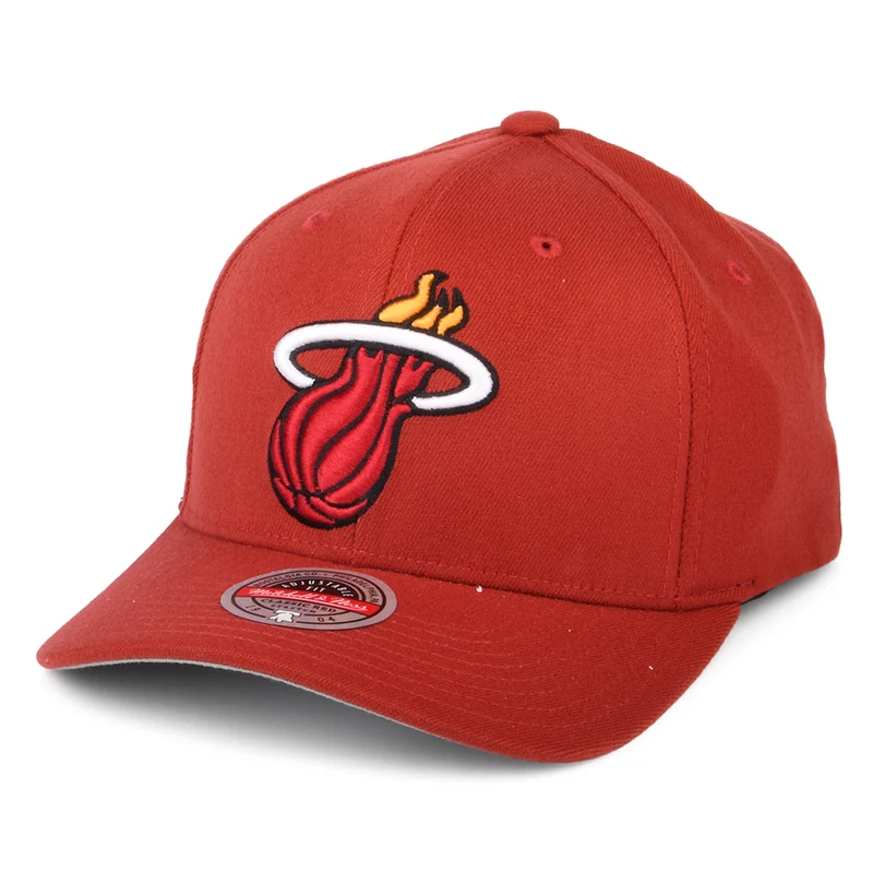 Mitchell & Ness Miami Heat Snapback Cap - NBA Team Ground Stretch - Burgunderrot