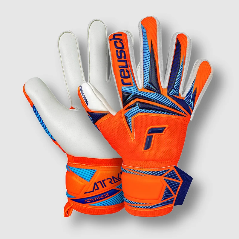 Reusch Attrakt Advance