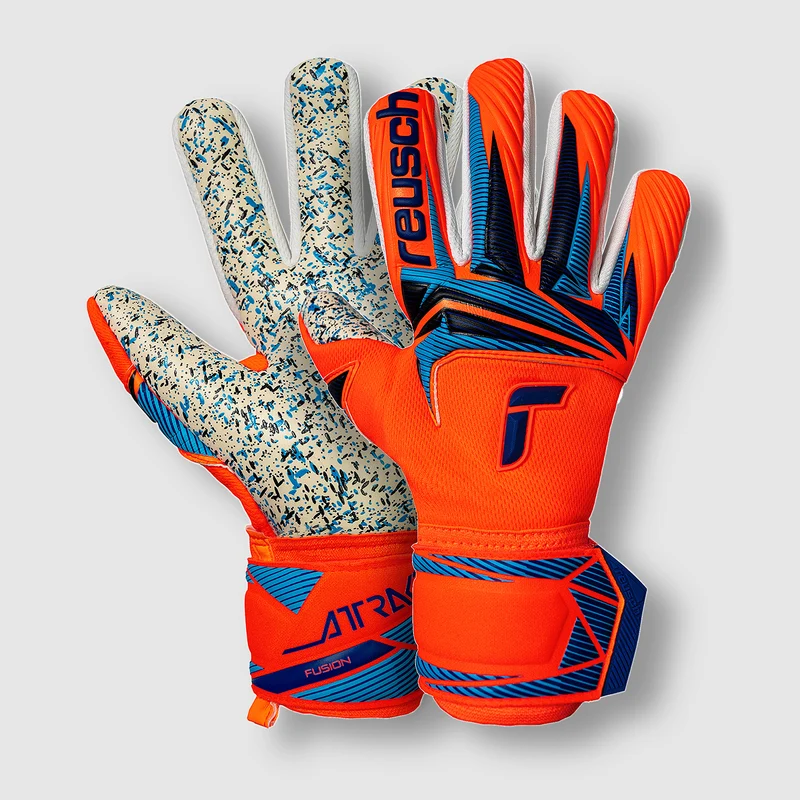 Reusch Attrakt Fusion NC